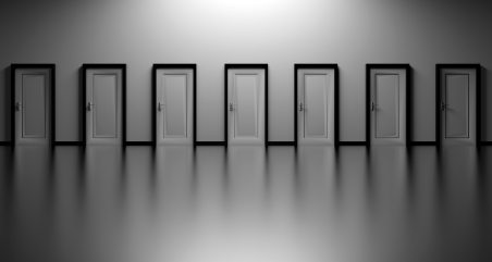 black-and-white-decision-doors-277017